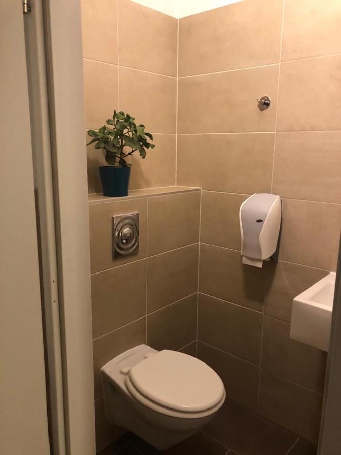 הליין Gastehaus Penny Rooms N מראה חיצוני תמונה